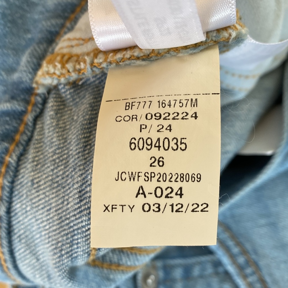 J.Crew Light Denim Shorts - Picture 7 of 13